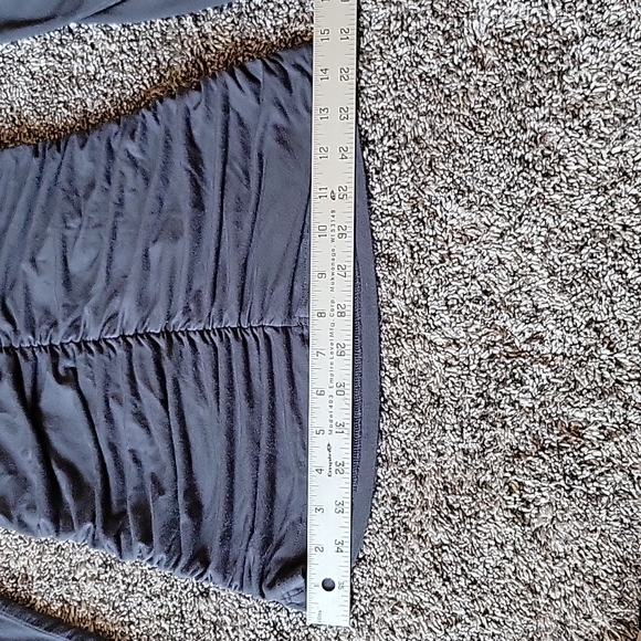 BKE boutique Ruched top sz M - Picture 5 of 7